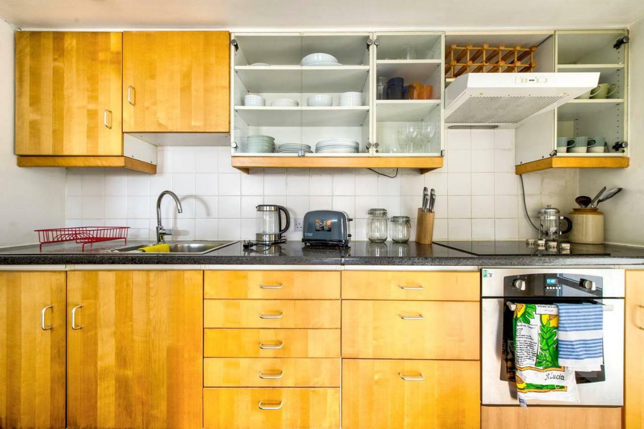Appartement Altido Ultra Stylish Calton Road Apt W/ Parking à Édimbourg Extérieur photo