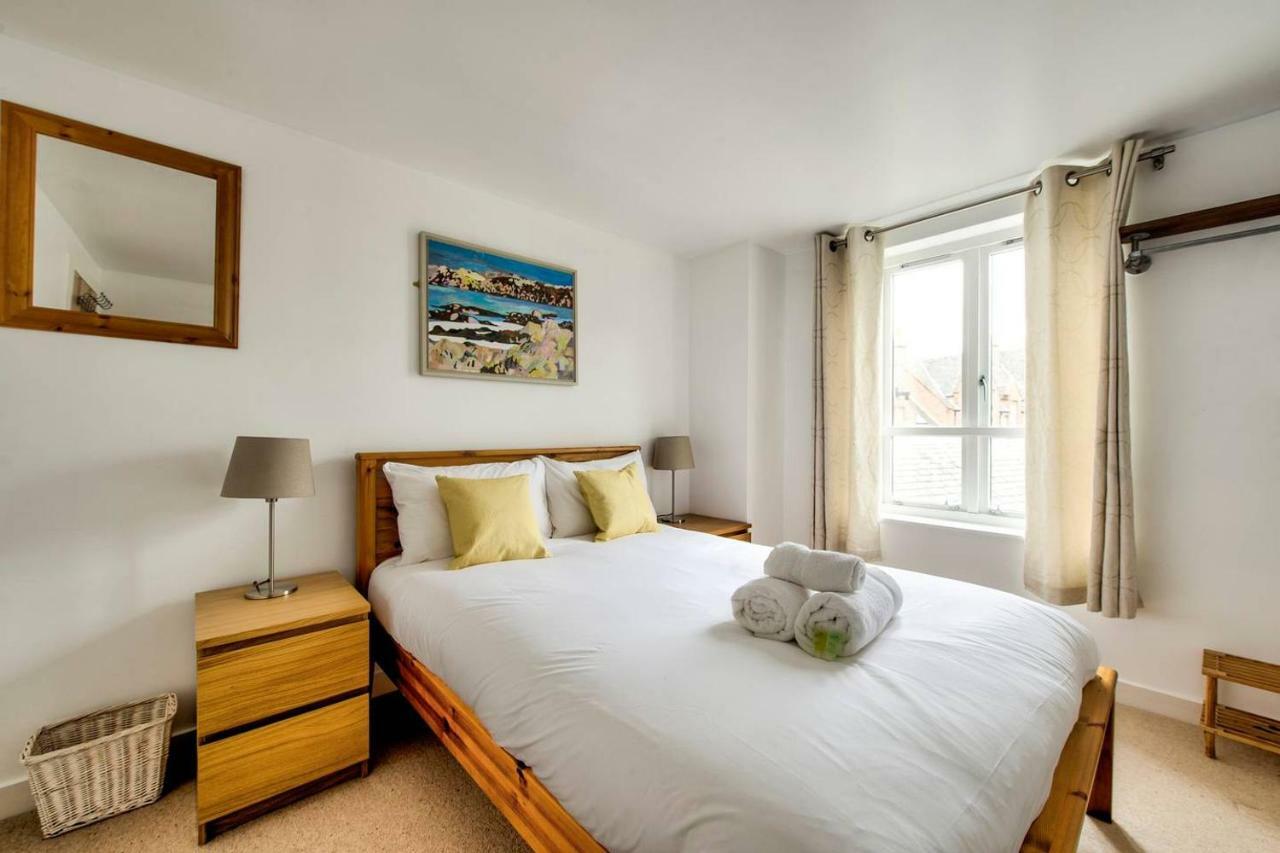 Appartement Altido Ultra Stylish Calton Road Apt W/ Parking à Édimbourg Extérieur photo