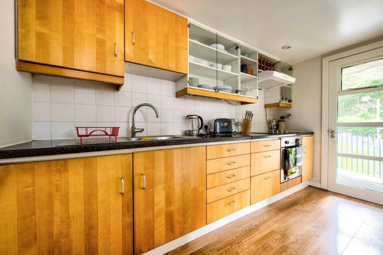 Appartement Altido Ultra Stylish Calton Road Apt W/ Parking à Édimbourg Extérieur photo